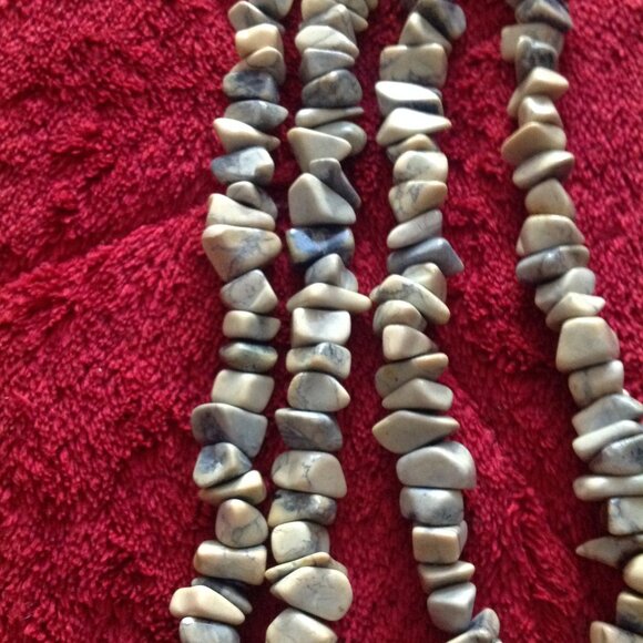 Vintage Tree Agate Chip Gemstone Necklace - Picture 3 of 3